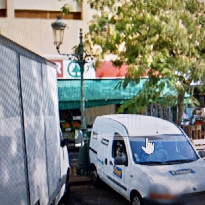 Spar Lupinu, Place du Commerce, 20600 Bastia