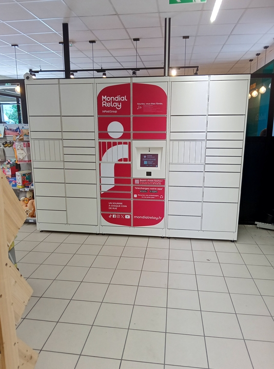 Locker Carrefour Contact, 1 1 Rue des Petits Ruisseaux, 91370 Verrières-le-Buisson