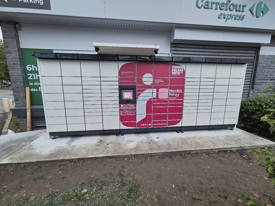 Locker 24/7 Centre Commercial Lorette, Boulevard Joseph Bédier, 49000 Angers