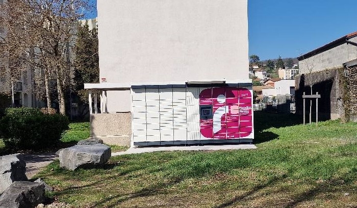 Locker 24/7 Res Moulin 69700 Givors, 54 54 Rue du Moulin, 69700 Givors