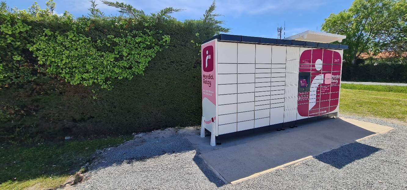 Locker 24/7 Avia St Denis Oleron, 33 33 Rue de l'Ormeau, 17650 Saint-Denis-d'Oléron