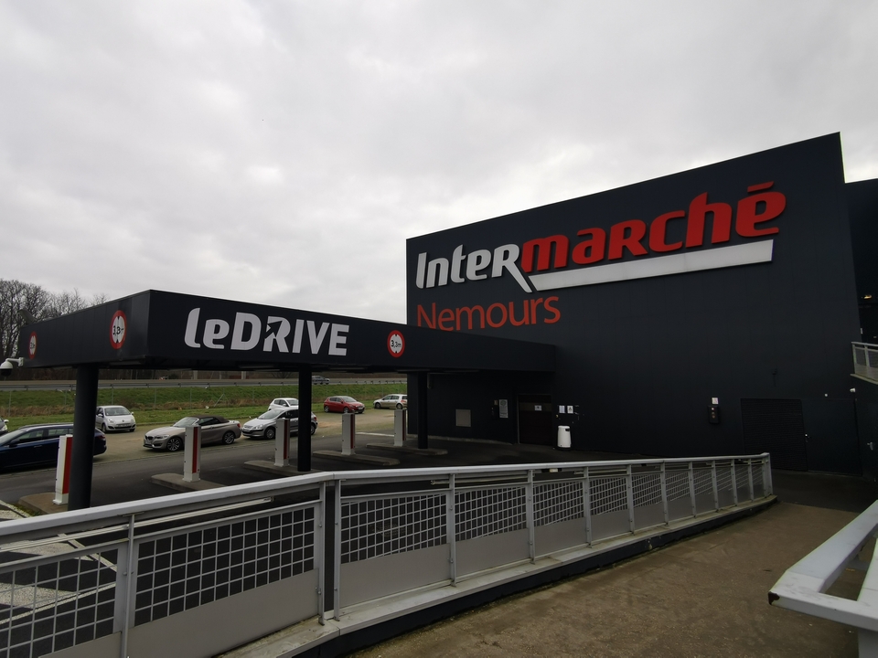 Intermarche (drive), Boulevard de Lattre de Tassigny, 77140 Nemours