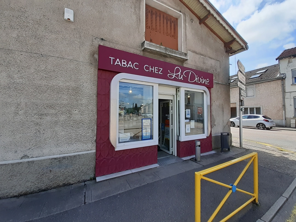 Chez Ludivine, 15 Rue 75E - 79E Div Américaines, 88130 Charmes