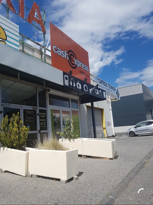 Cash Express, Route des Fauvins, 05000 Gap