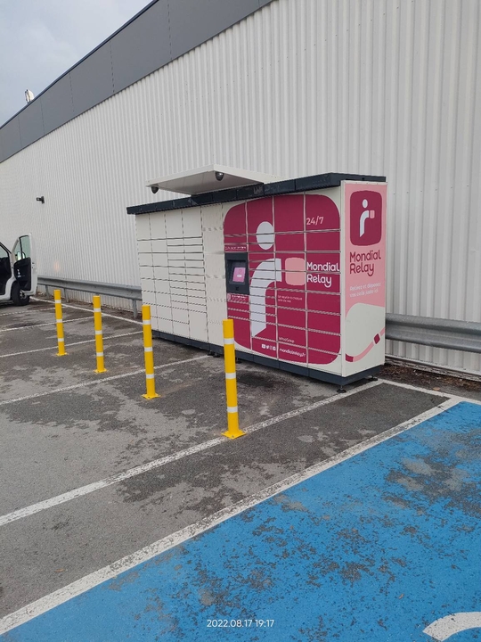 Locker 24/7 Parking Hippopotamus Vannes, 4 4 Rue Jacques Rueff, 56000 Vannes
