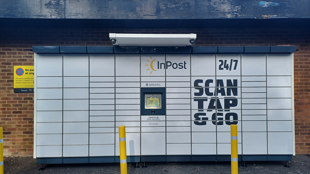 InPost's photo of the locker: InPost UK00095089
