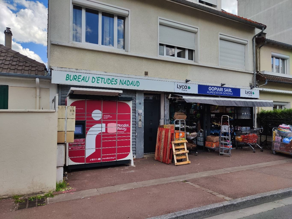 Locker 24/7 Gopiari Exotique, 12 12 Avenue de Villepreux, 78340 Les Clayes-sous-Bois