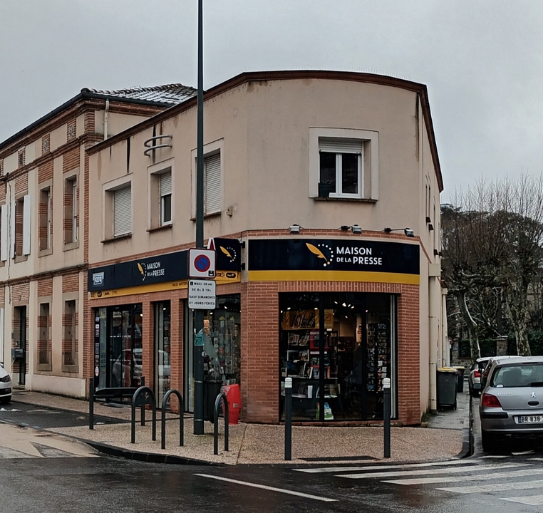 Maison de la Presse Albi Madeleine, 91 Avenue Dembourg, 81000 Albi