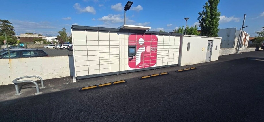 Locker 24/7 Centre d'Affaire des Arenes Saintes, 42 42 Cours Paul Doumer, 17100 Saintes