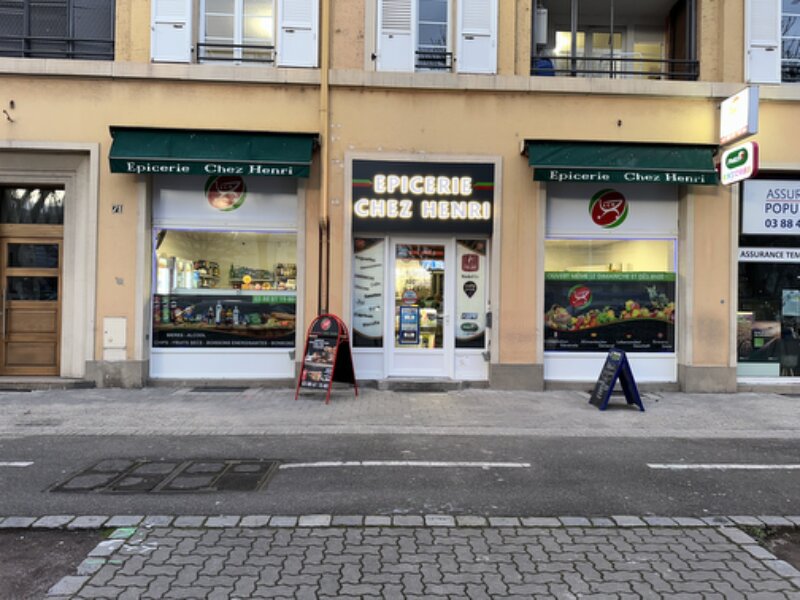 Chez Henri, 71 Avenue de la Foret Noire, 67000 Strasbourg