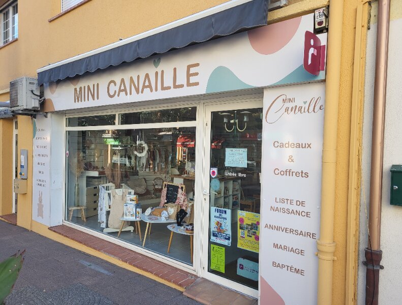 Mini Canaille, 56 Avenue de Boutiny, 06530 Peymeinade