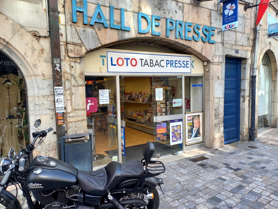 Hall de la Presse Battant, 8 Rue Battant, 25000 Besançon