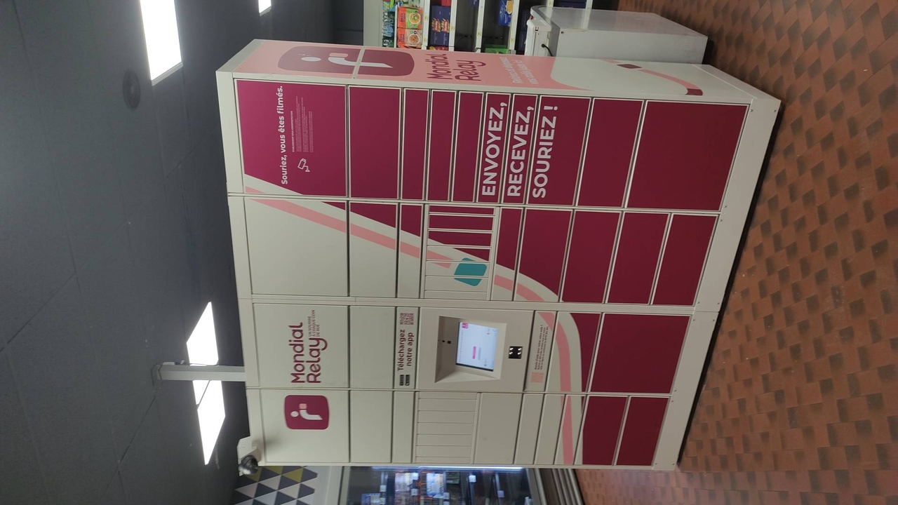 Locker Spar 92410 Ville-d'Avray, 16 16 Rue de Marnes, 92410 Ville-d'Avray