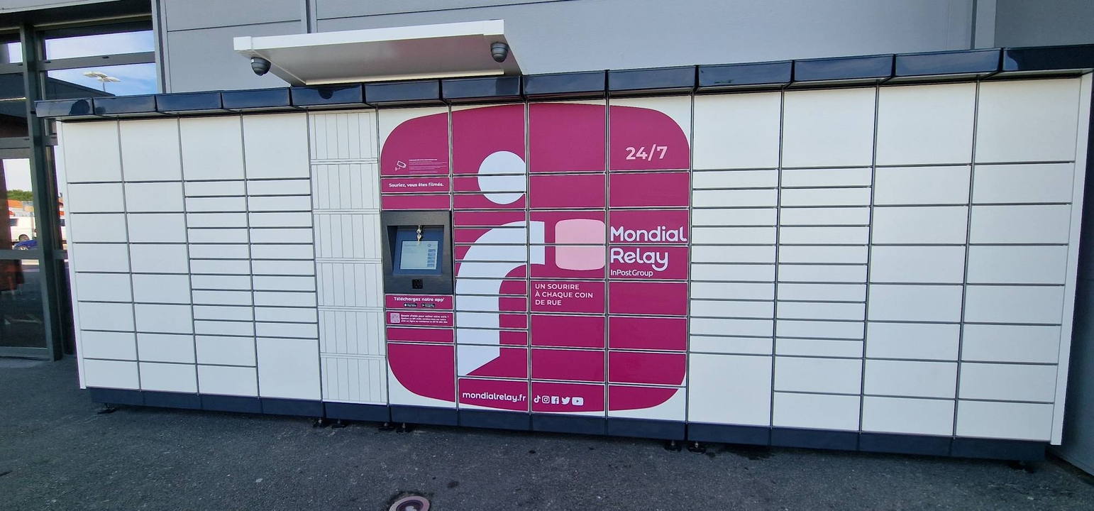 Locker 24/7 Intermanche Parentis en Born, 71 71 Route de Pontenx les Forges, 40160 Parentis-en-Born
