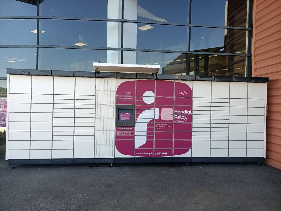 Locker 24/7 Super U Villebois, Avenue Maison Blanche, 16320 Villebois-Lavalette