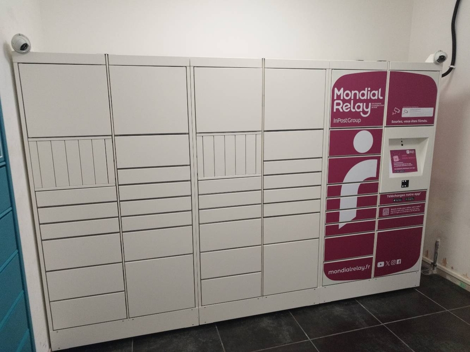 Locker 24/7 All In Shop Marseille, 144 144 Boulevard de la Valbarelle, 13011 Marseille