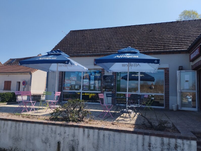 Le Saint Agnan, 1 Rue de la Liberte, 89340 Saint-Agnan