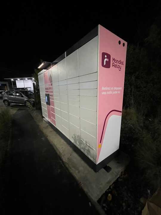 Locker 24/7 Lidl Descamps 59126 Linselles, 109 109 Avenue Robert Descamps, 59126 Linselles