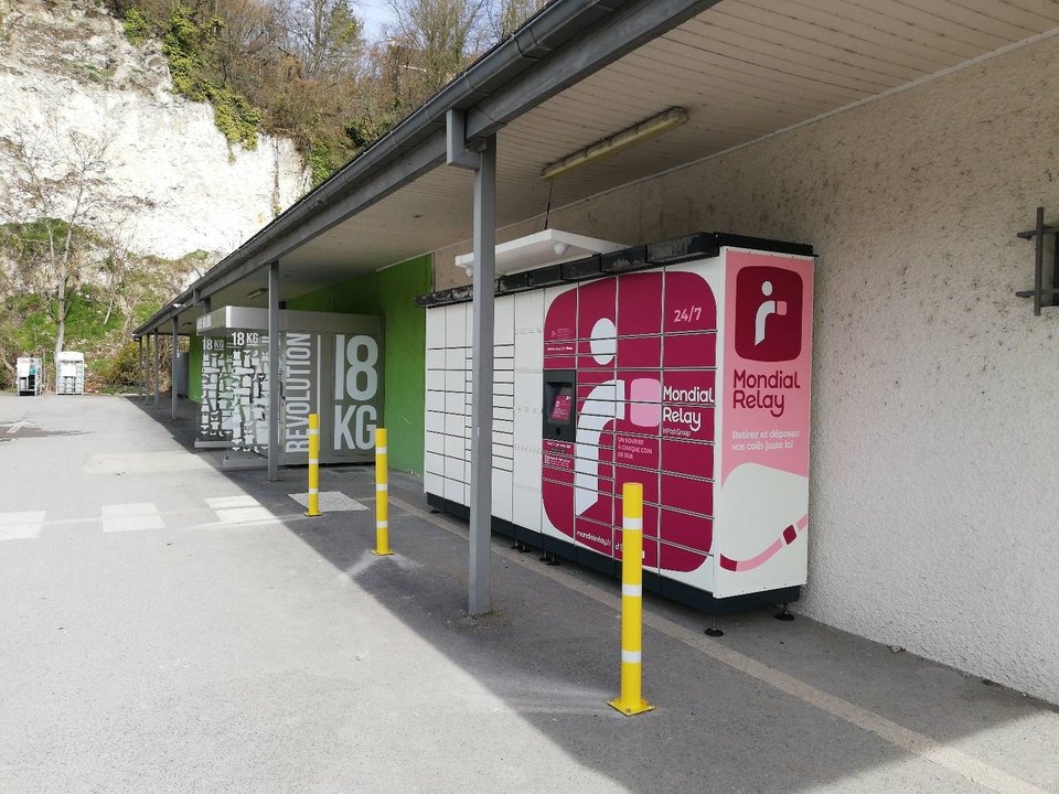 Locker 24/7 Carrefour Contact 08360 Château-Porcien, 37 1 Rue de Sommevue, 08360 Château-Porcien