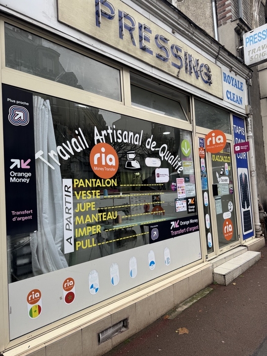 Royal Clean, 12 Boulevard de la Liberté, 94170 Le Perreux-sur-Marne