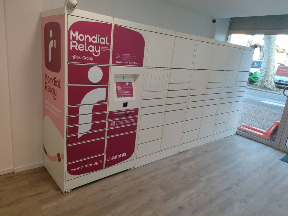 Locker Laverie Marechal Joffre Dax, 28 28 Place du Maréchal Joffre, 40100 Dax