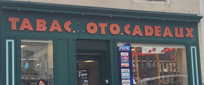Tabac Loto Cadeaux, 3 Place aux Légumes, 36500 Buzançais