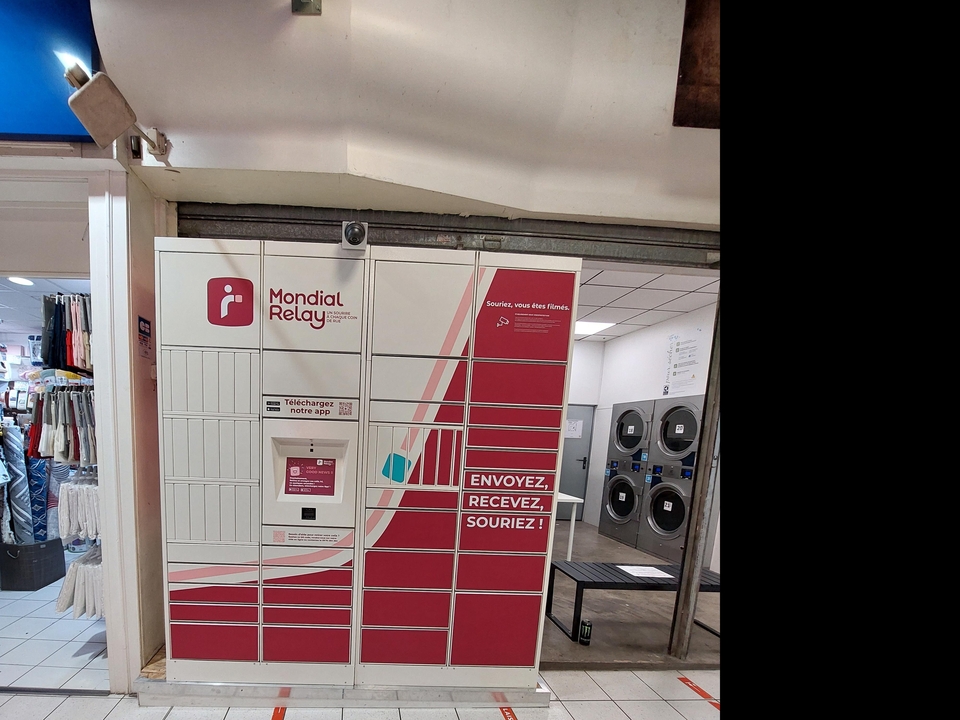 Locker Laverie Bdm St-Ouen 75018 Paris, 102 102 Avenue de Saint-Ouen, 75018 Paris