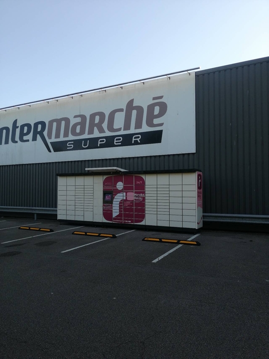 Locker 24/7 Intermarché 76370 Rouxmesnil-Bouteilles, Av. de Breaute, 76370 Rouxmesnil-Bouteilles