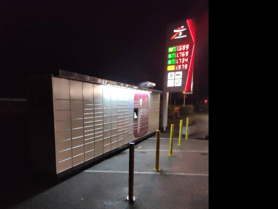 Locker 24/7 Intermarche St Pie, 260 260 Rue des Blâches, 73250 Saint-Pierre-d'Albigny