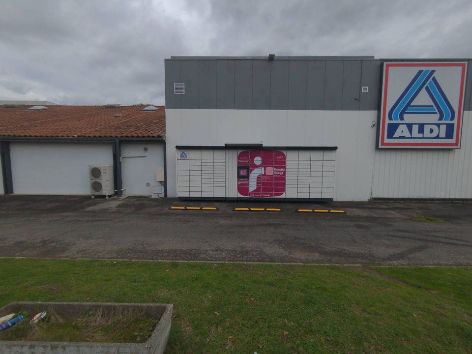 Locker 24/7 Aldi 09000 Foix, 5 5 Centre Commercial Labarre, 09000 Foix