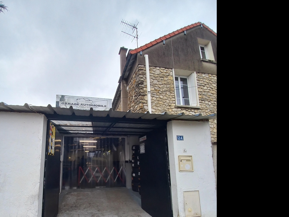 Sam Auto Driver, 24 Rue du Pressoir, 77350 Le Mée-sur-Seine