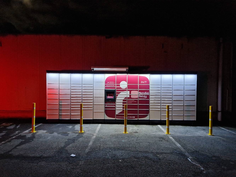 Locker 24/7 Netto Cousolre, 72 72 Nord Route nationale, 59149 Cousolre