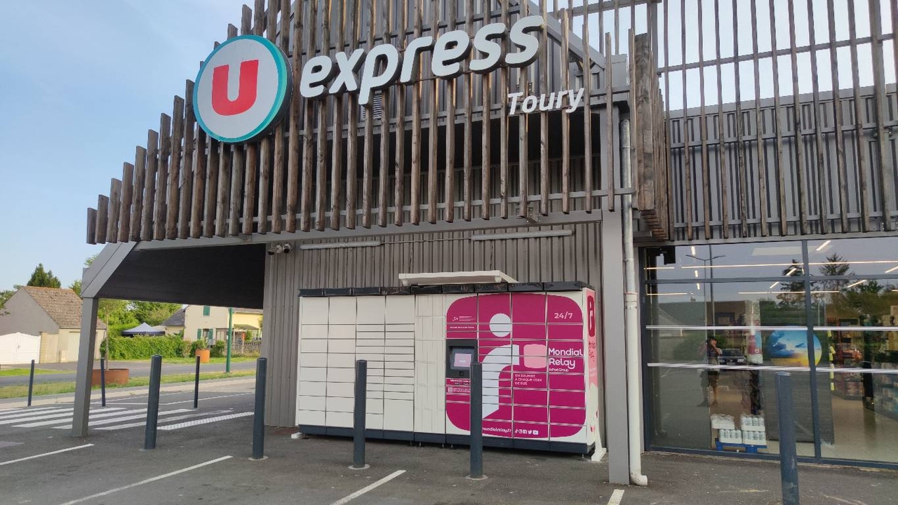 Locker 24/7 U Express 28310 Toury, 50 Avenue de la Chapelle, 28310 Toury