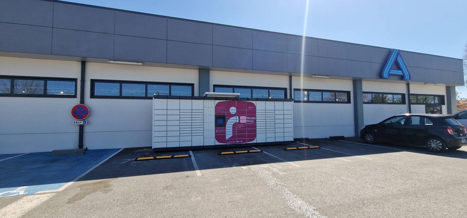 Locker 24/7 Aldi Coutras, Rue Henri Dunant D674, 33230 Coutras