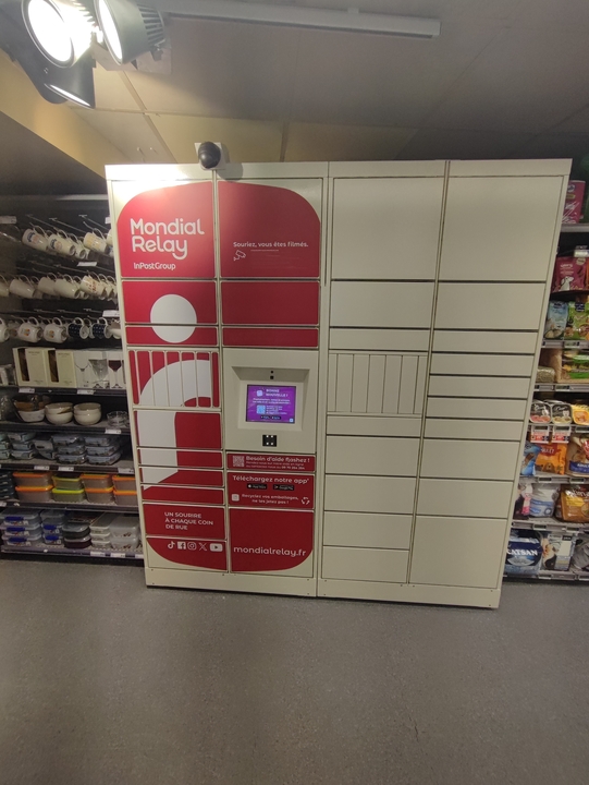 Locker Franprix Chine, 12 12 Rue de la Chine, 75020 Paris