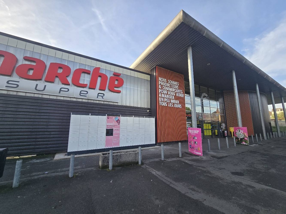 Locker 24/7 Intermarché Super, 15 107 Avenue du marechal de tassigny, 86100 Châtellerault