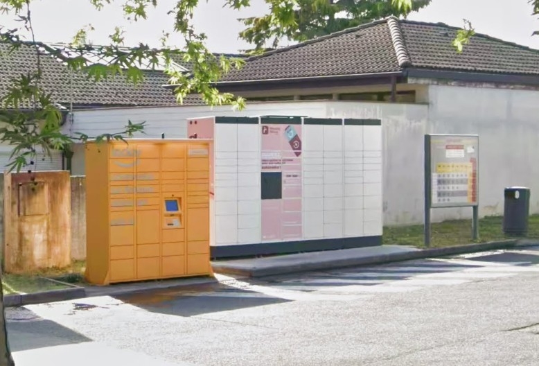 Locker 24/7 Station Eni Thonon-les-Bains, 61 61 Avenue de Genève, 74200 Thonon-les-Bains