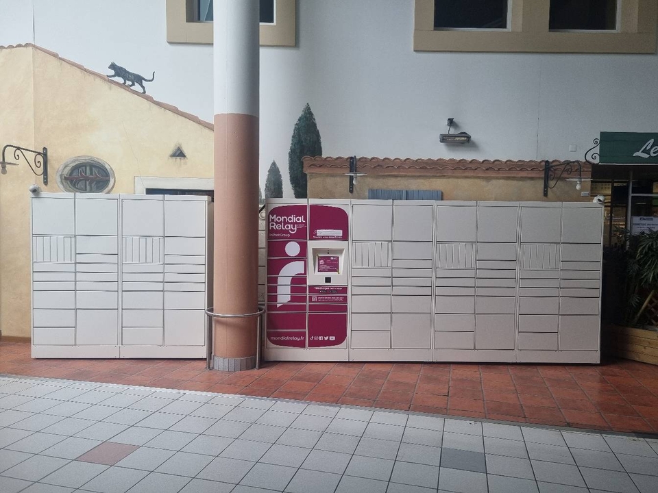Locker Leclerc 61100 Flers, 93 93 Rue de la Chaussée, 61100 Flers
