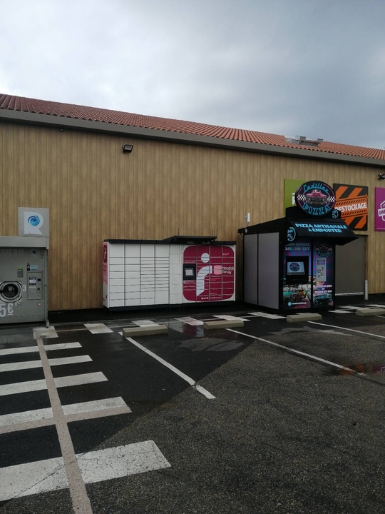 Locker 24/7 Netto Montbrison, 40 40 Rue de la République, 42600 Montbrison