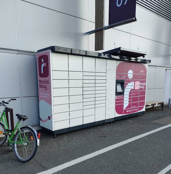 Locker 24/7 C.cial Soleil Merignac, 52 52 Avenue de la Somme, 33700 Mérignac