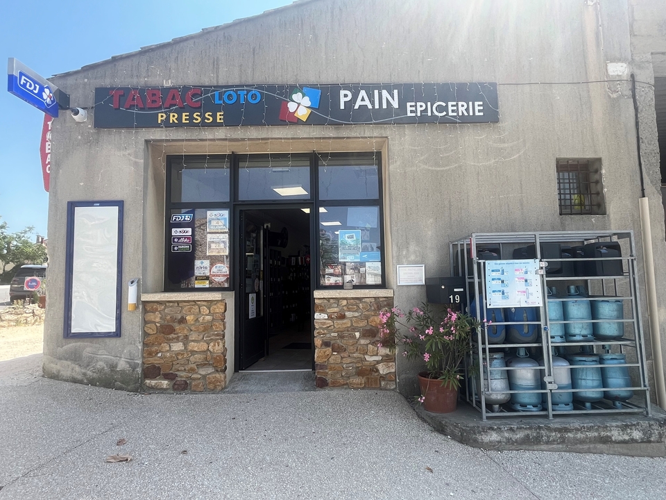 Tabac Epicerie Pouzilhac, 23 D6086, 30210 Pouzilhac