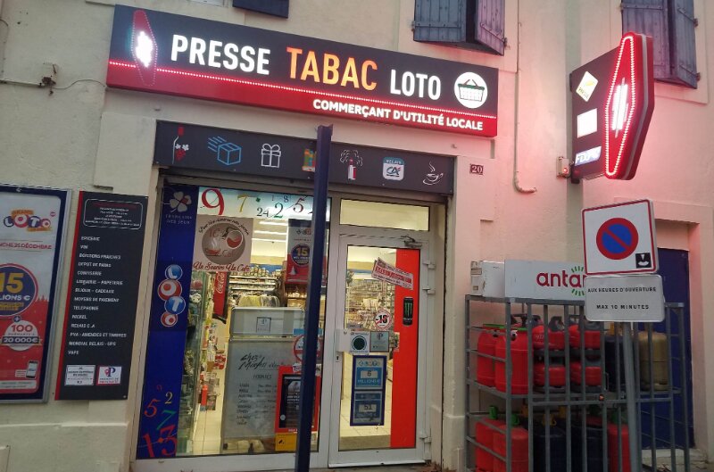 Tabac Presse, 20 Avenue de Beziers, 34370 Creissan