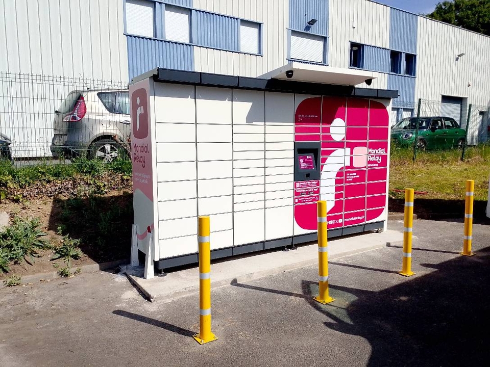 Locker DM Wash, 13 13 Rue Denis Papin, 95280 Jouy-le-Moutier