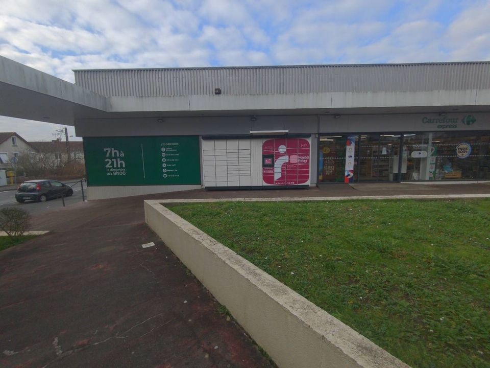 Locker 24/ Carrefour Laennec Cholet, 25 25 Rue du Docteur René Laennec, 49300 Cholet