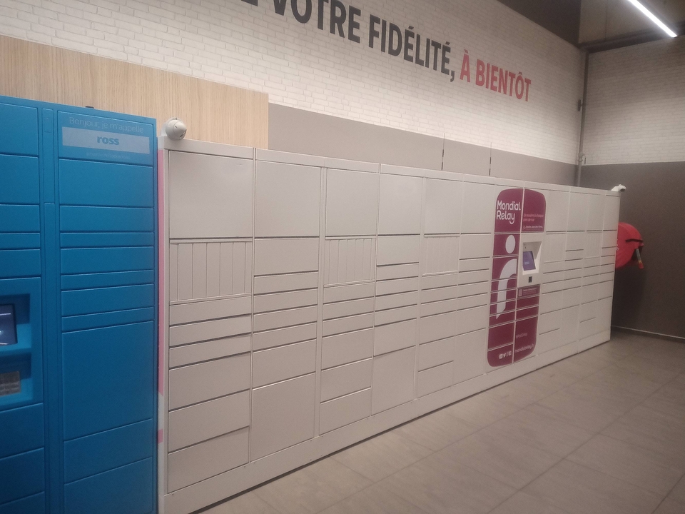 Locker Intermarche Legast Rennes, 3 18 Place Lucie et Raymond Aubrac, 35700 Rennes