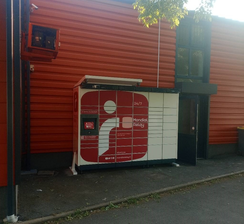 Locker 24/7 AUX DELICES DE SAM& ELO 35000 Rennes, 2 2 Rue Jules Vallès, 35000 Rennes