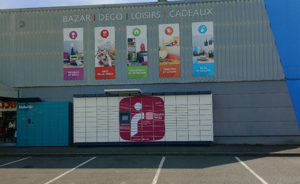 Locker 24/7 Centrakor Checy, 20 20 Rue François Arago, 45430 Chécy