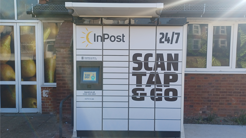Фото поштомата від InPost: InPost UK00102318