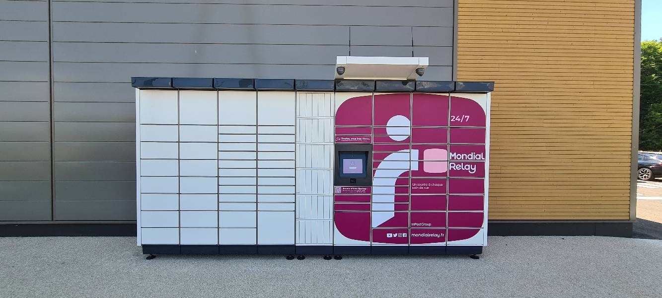 Locker 24/7 Intersport Pa Bell, Avenue Pierre Brossolette, 71400 Autun