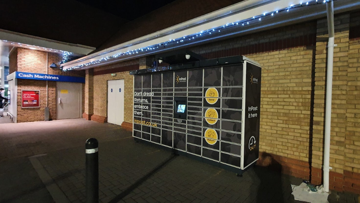 InPost's photo of the locker: InPost UK00012645
